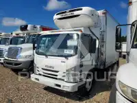 2017 Isuzu NQR photo