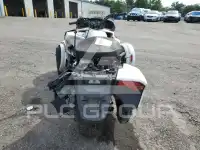 2017 Can-AM SPYDER photo