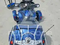 2017 Can-AM SPYDER фото