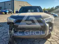 2017 Toyota 4 RUNNER photo