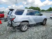 2017 Toyota 4 RUNNER photo