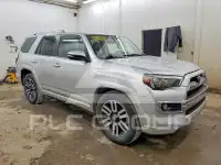 2017 Toyota 4 RUNNER photo