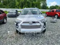 2017 Toyota 4 RUNNER photo
