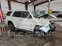 2017 Toyota 4 RUNNER photo