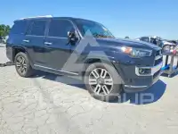 2017 Toyota 4 RUNNER photo