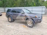 2017 Toyota 4 RUNNER фото