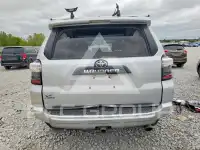 2017 Toyota 4 RUNNER photo
