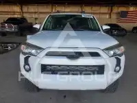 2017 Toyota 4 RUNNER photo
