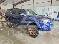 2017 Toyota 4 RUNNER photo