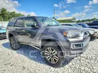 2017 Toyota 4 RUNNER photo