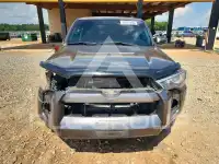 2017 Toyota 4 RUNNER фото