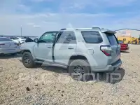 2017 Toyota 4 RUNNER фото