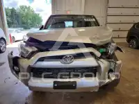 2017 Toyota 4 RUNNER фото