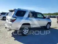 2017 Toyota 4 RUNNER photo