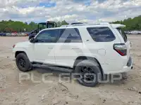 2017 Toyota 4 RUNNER photo