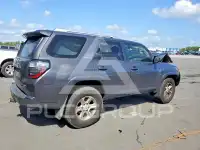 2017 Toyota 4 RUNNER photo