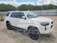 2017 Toyota 4 RUNNER photo