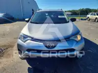 2017 Toyota RAV4 фото