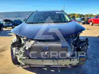 2017 Toyota RAV4 фото