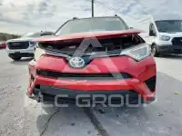2017 Toyota RAV4 фото