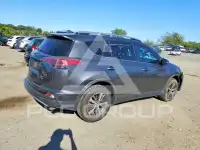 2017 Toyota RAV4 photo