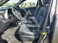 2017 Toyota RAV4 фото