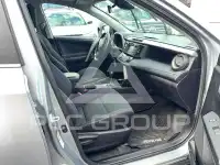 2017 Toyota RAV4 фото