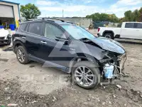 2017 Toyota RAV4 фото