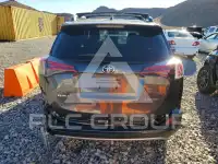 2017 Toyota RAV4 фото
