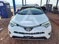 2017 Toyota RAV4 фото