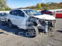 2017 Toyota RAV4 фото