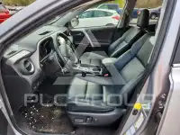 2017 Toyota RAV4 фото
