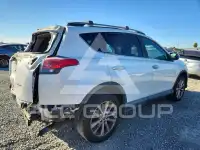 2017 Toyota RAV4 фото