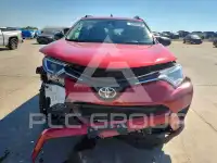 2017 Toyota RAV4 photo