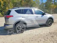 2017 Toyota RAV4 фото