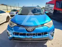 2017 Toyota RAV4 фото