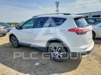2017 Toyota RAV4 фото