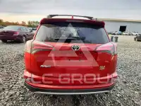 2017 Toyota RAV4 фото