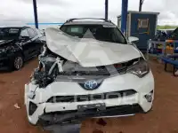 2017 Toyota RAV4 фото