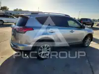 2017 Toyota RAV4 фото