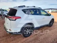 2017 Toyota RAV4 фото