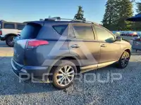 2017 Toyota RAV4 фото
