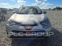 2017 Toyota RAV4 фото