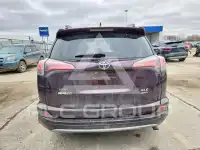 2017 Toyota RAV4 фото
