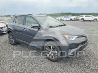 2017 Toyota RAV4 фото