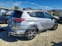 2017 Toyota RAV4 photo