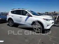 2017 Toyota RAV4 фото