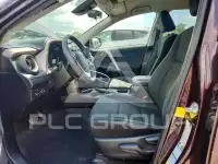 2017 Toyota RAV4 фото