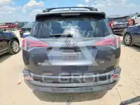 2017 Toyota RAV4 фото
