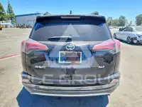 2017 Toyota RAV4 photo